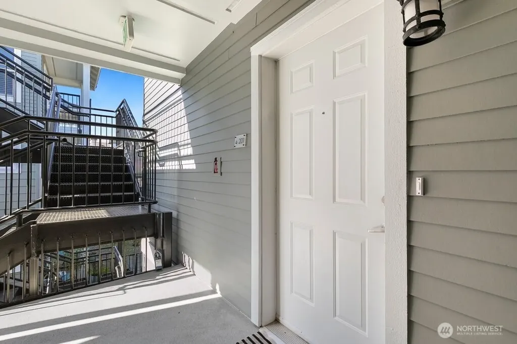 2101 N 55th Street Seattle WA 98103