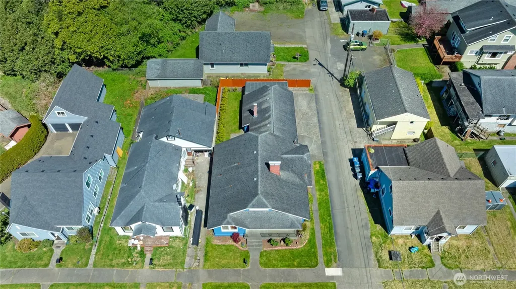610 N Michigan Street Aberdeen WA 98520
