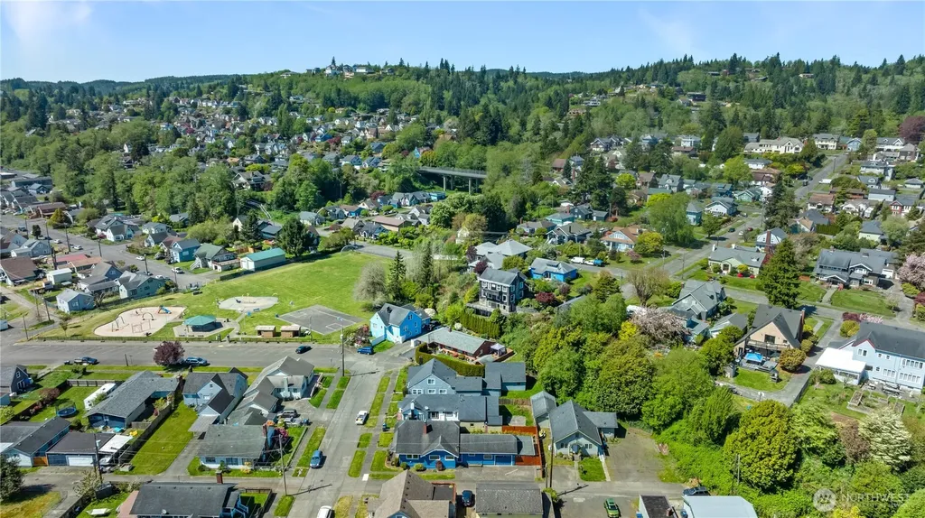 610 N Michigan Street Aberdeen WA 98520