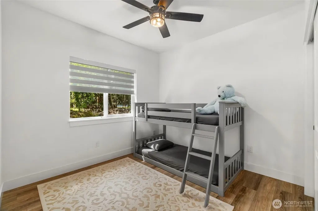 9725 Hunter Point Road NW Olympia WA 98502