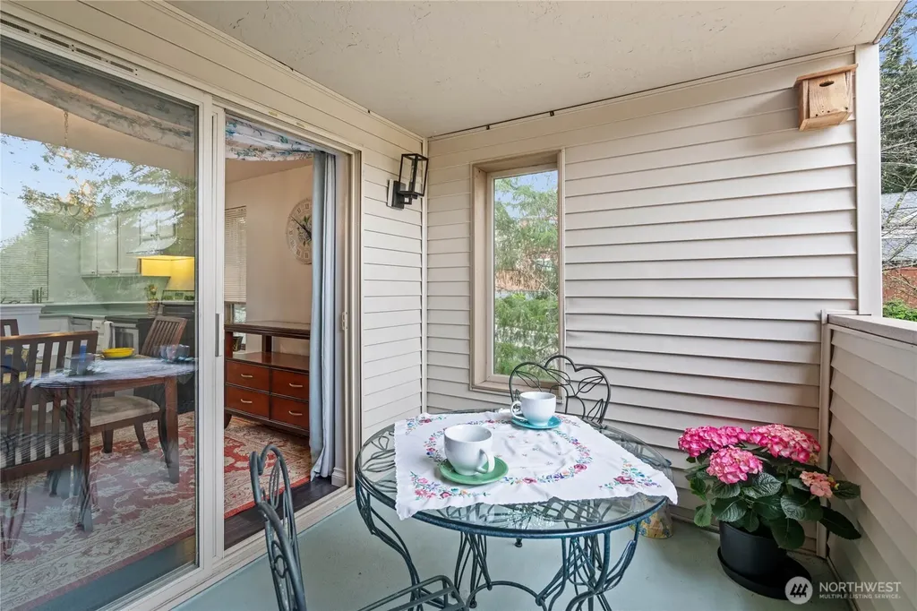 4701 NW Walgren Drive Silverdale WA 98383