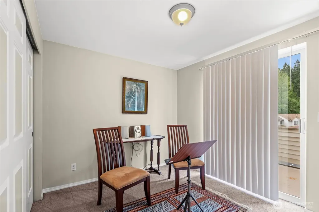 4701 NW Walgren Drive Silverdale WA 98383