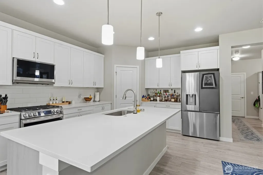 15526 Bergh Court SE Yelm WA 98597