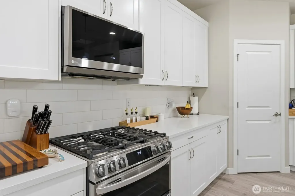 15526 Bergh Court SE Yelm WA 98597