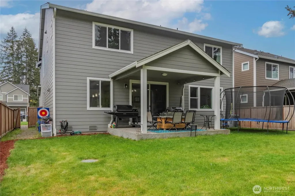 15526 Bergh Court SE Yelm WA 98597