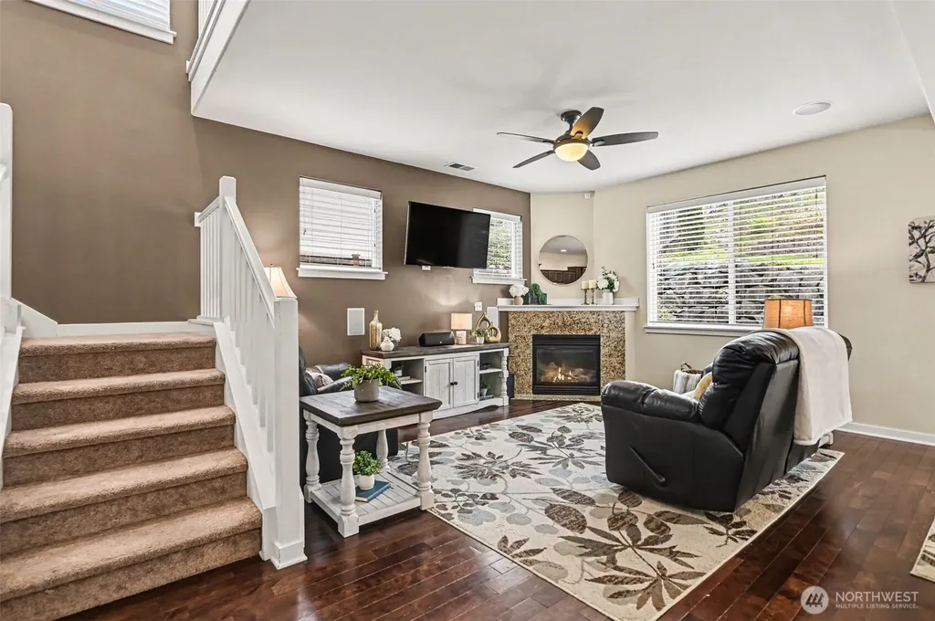 1023 117th Drive SE Lake Stevens WA 98258