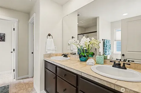 1023 117th Drive SE Lake Stevens WA 98258