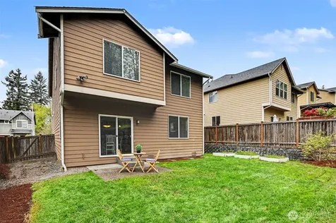 1023 117th Drive SE Lake Stevens WA 98258