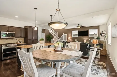 1023 117th Drive SE Lake Stevens WA 98258