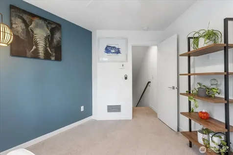 10170 Holman Road NW Seattle WA 98177