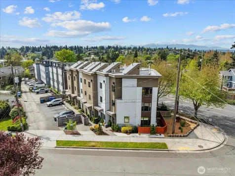 10170 Holman Road NW Seattle WA 98177