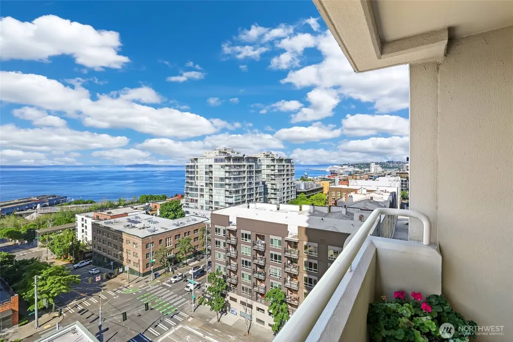 2821 2nd Avenue Seattle WA 98121