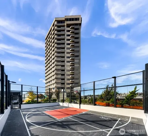 2821 2nd Avenue Seattle WA 98121