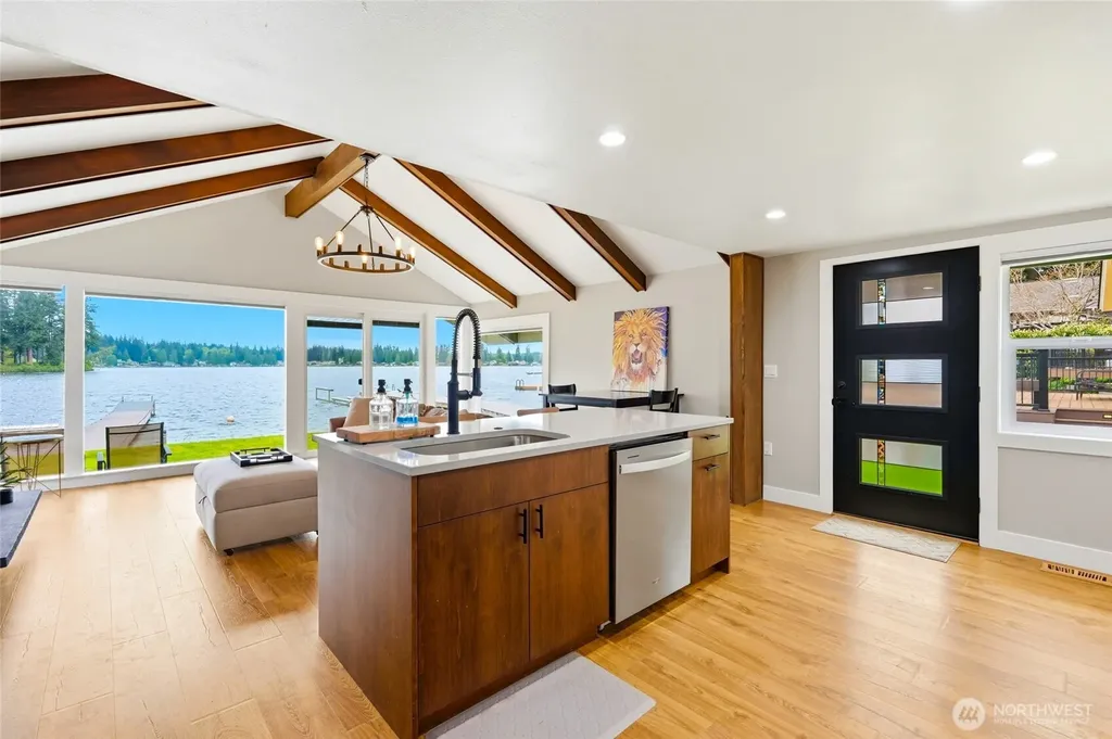 4302 Peninsula Road Stanwood WA 98292