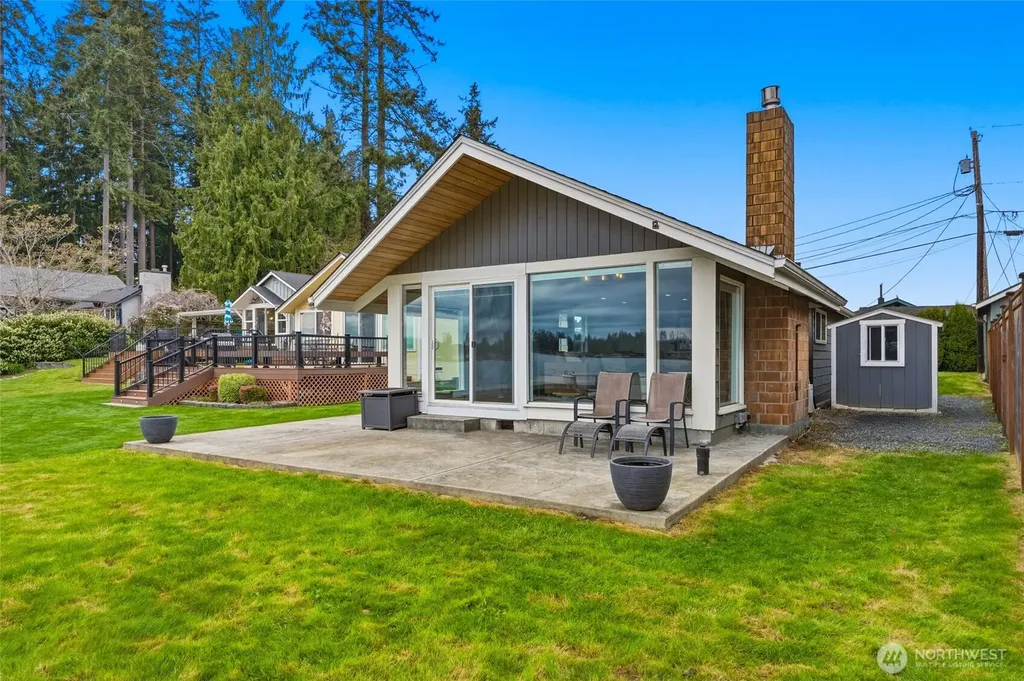 4302 Peninsula Road Stanwood WA 98292