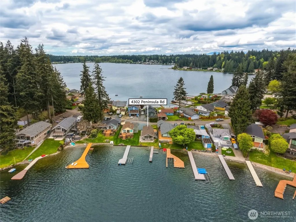 4302 Peninsula Road Stanwood WA 98292