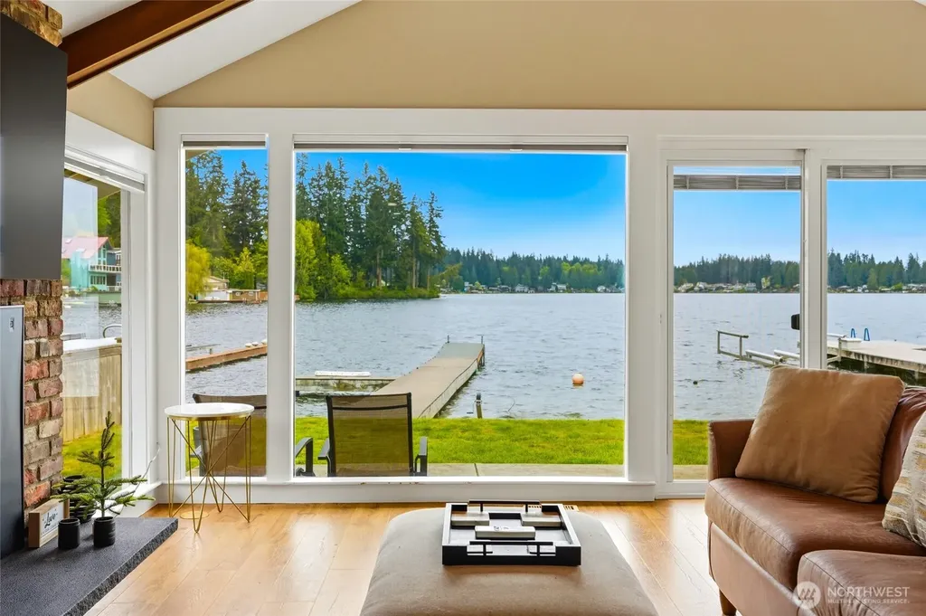 4302 Peninsula Road Stanwood WA 98292
