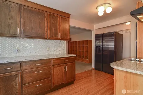 13709 39th Avenue NE Seattle WA 98125