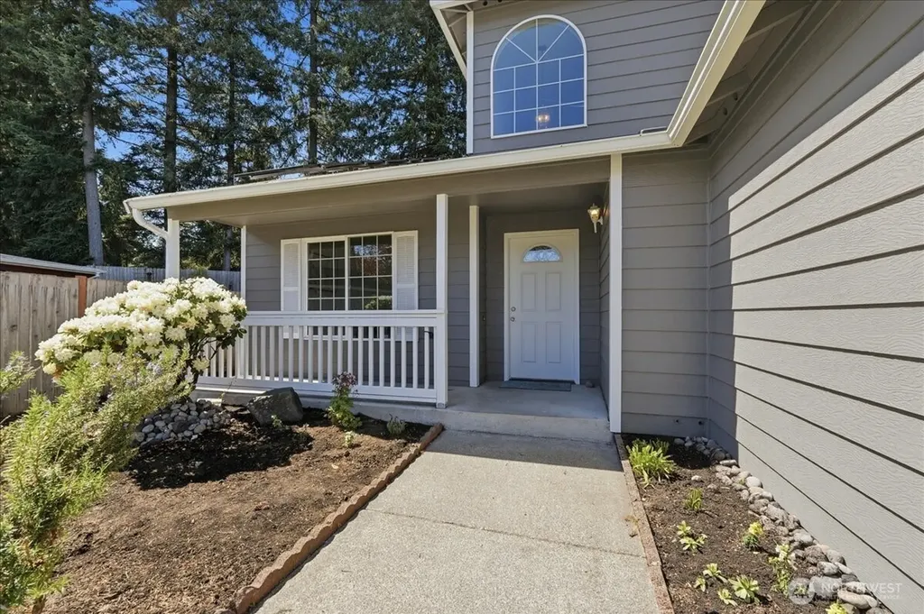 8816 Milbanke Drive SE Olympia WA 98513
