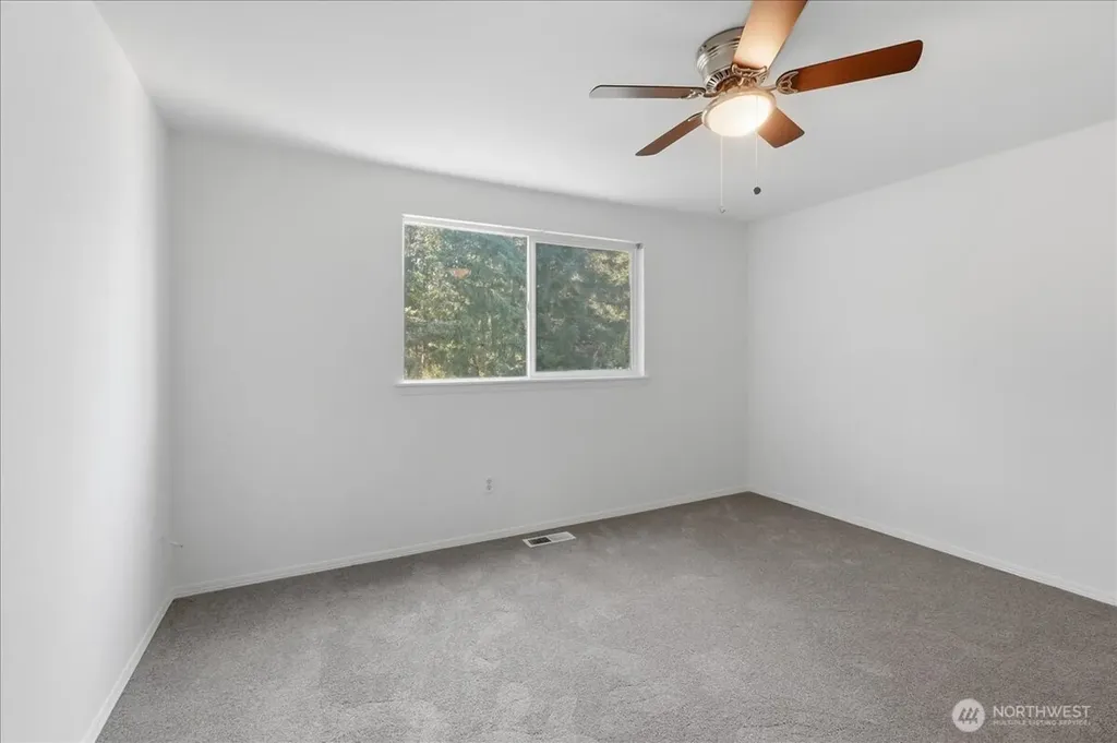 8816 Milbanke Drive SE Olympia WA 98513