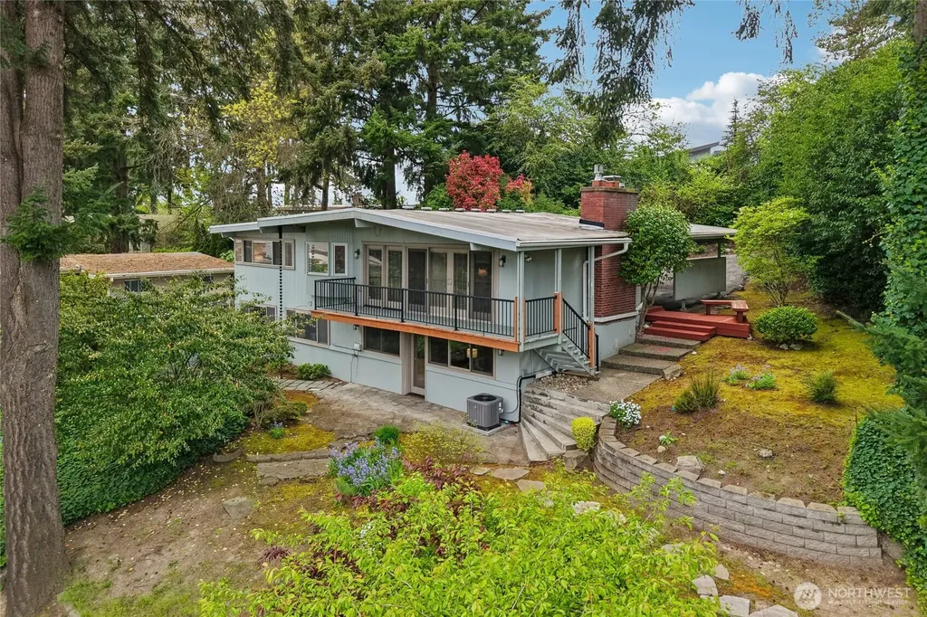 12226 SE 25th Street Bellevue WA 98005