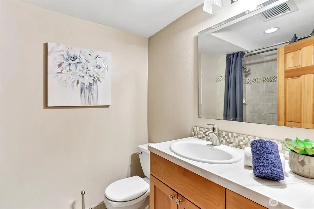 12226 SE 25th Street Bellevue WA 98005