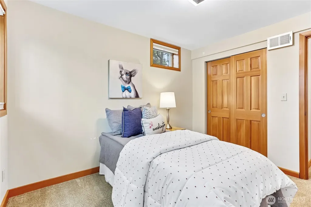 12226 SE 25th Street Bellevue WA 98005