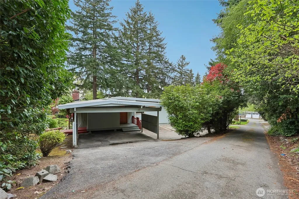 12226 SE 25th Street Bellevue WA 98005