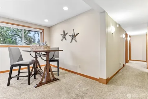 12226 SE 25th Street Bellevue WA 98005