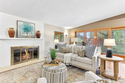12226 SE 25th Street Bellevue WA 98005