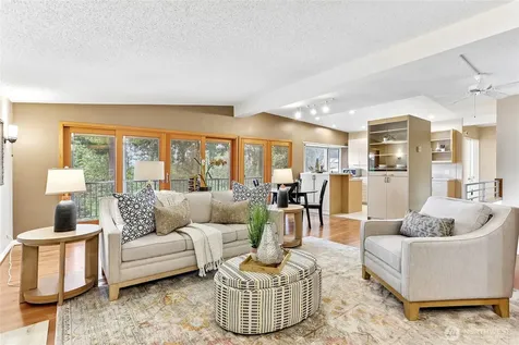 12226 SE 25th Street Bellevue WA 98005