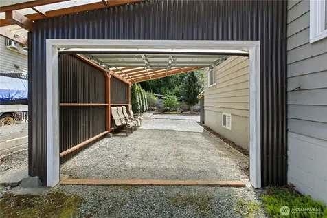 2307 SW Myrtle Street Seattle WA 98106