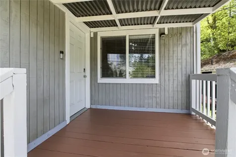2307 SW Myrtle Street Seattle WA 98106