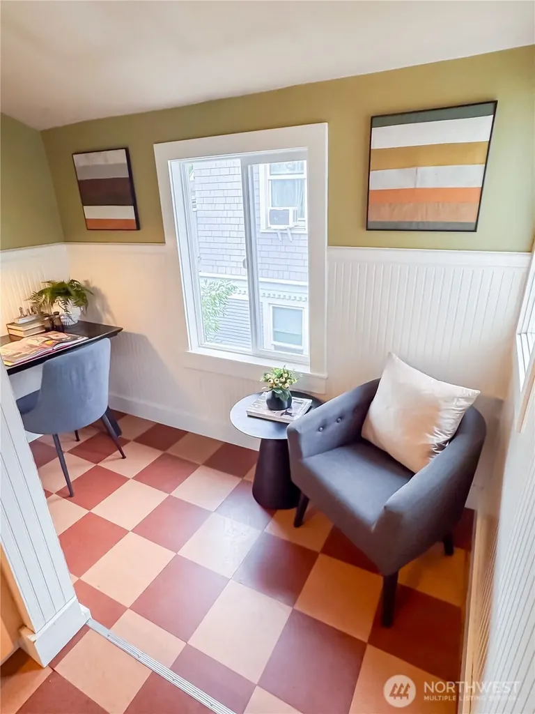 2315 E Spring Street Seattle WA 98122