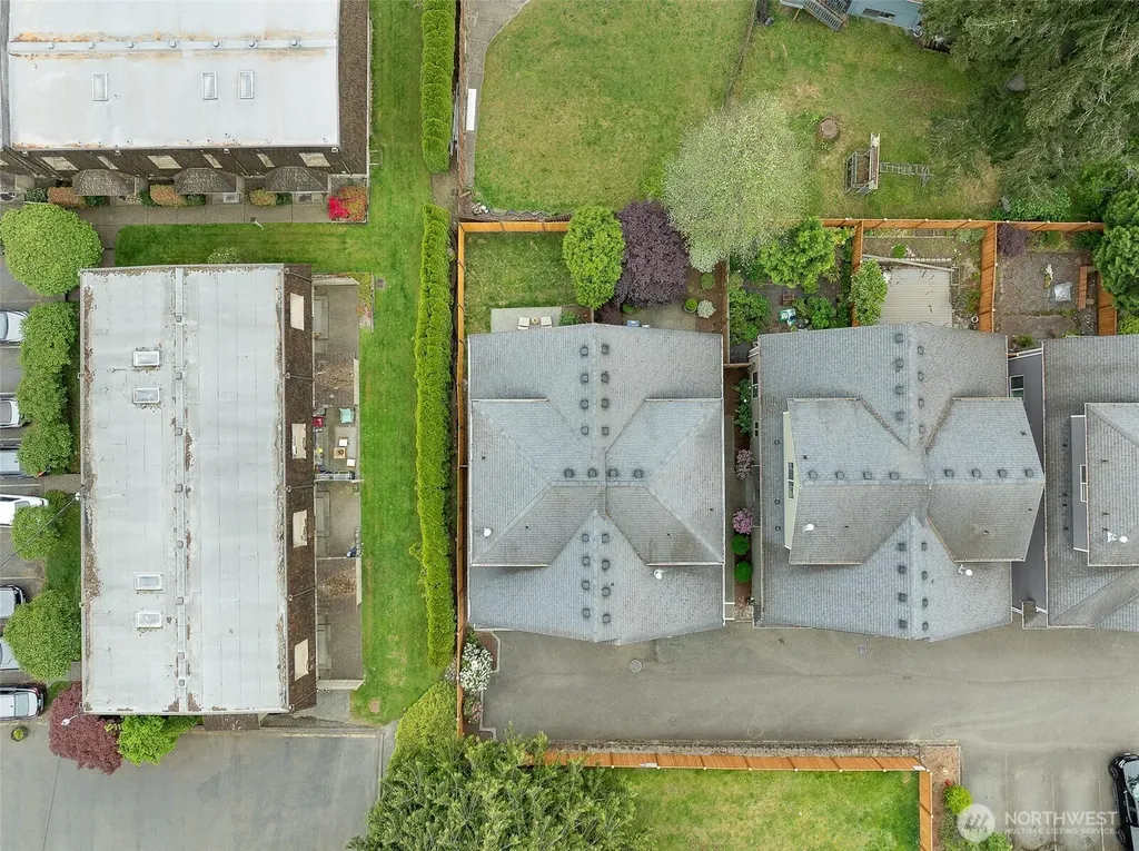 2502 204th Place SW Lynnwood WA 98036