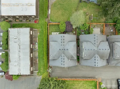 2502 204th Place SW Lynnwood WA 98036
