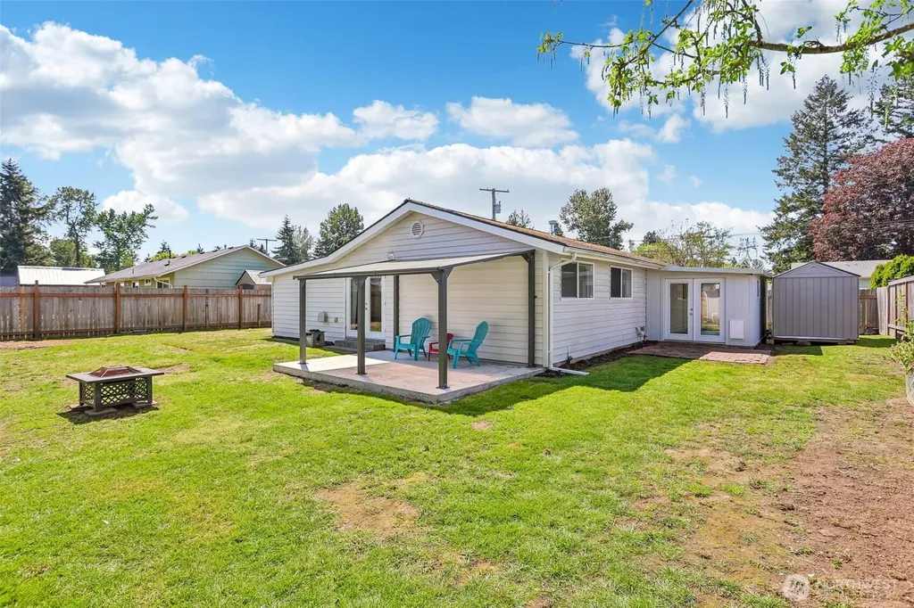 16966 121st Avenue SE Renton WA 98058