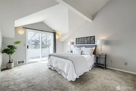 806 NW 52nd Street Seattle WA 98107