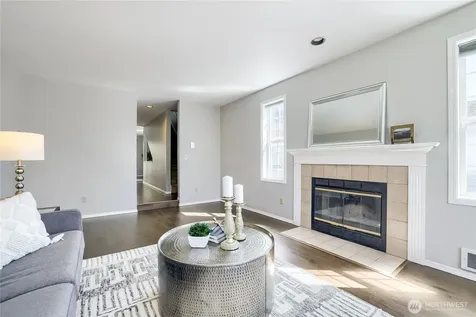 806 NW 52nd Street Seattle WA 98107