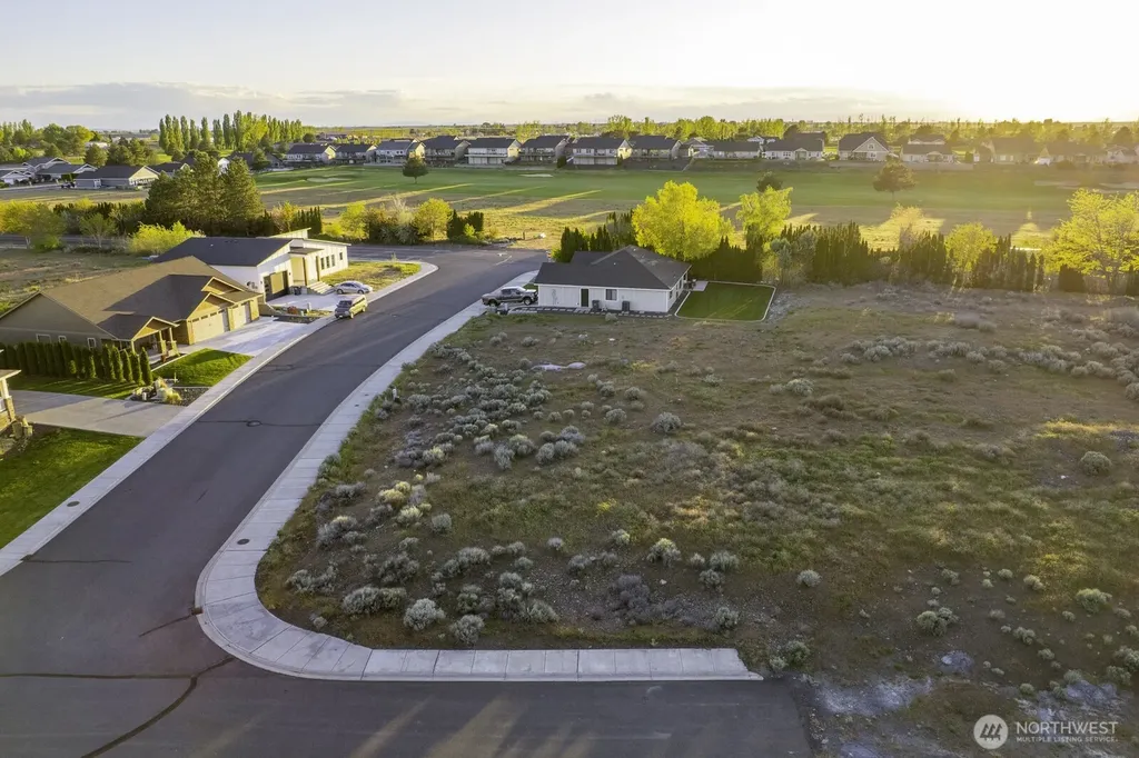 6402 Farrer Way Moses Lake WA 98837