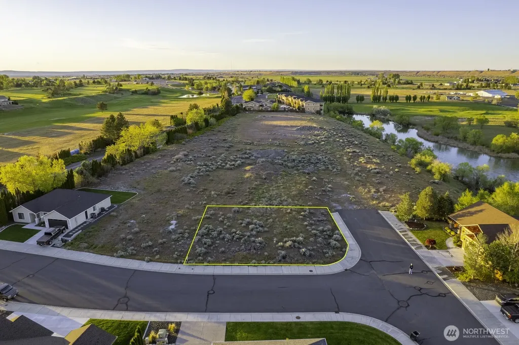 6402 Farrer Way Moses Lake WA 98837
