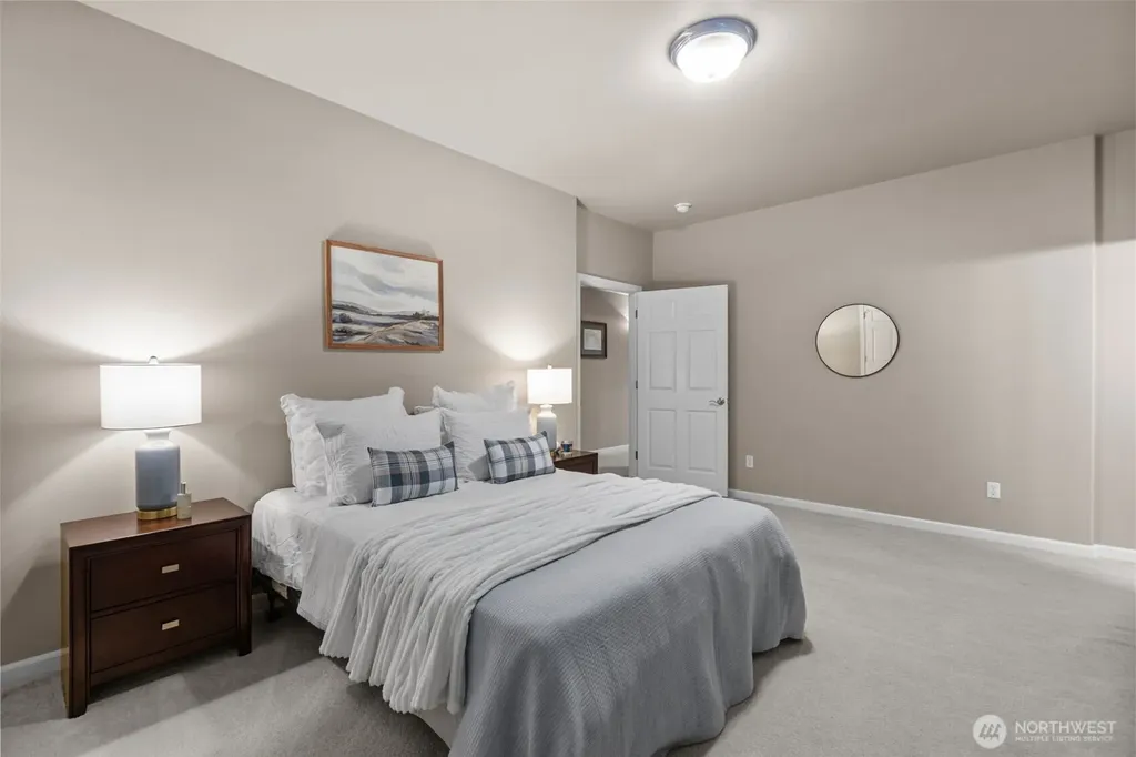 2759 NW Pine Cone Place Issaquah WA 98027