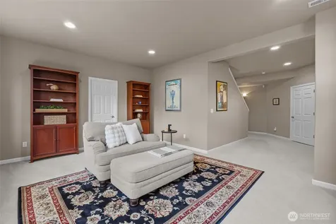 2759 NW Pine Cone Place Issaquah WA 98027