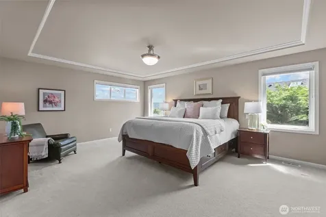 2759 NW Pine Cone Place Issaquah WA 98027