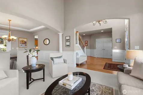 2759 NW Pine Cone Place Issaquah WA 98027