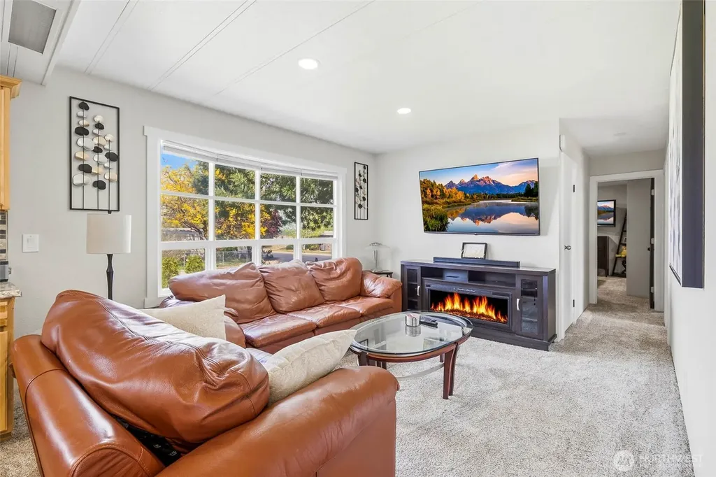 240 Skyline Drive Richland WA 99352