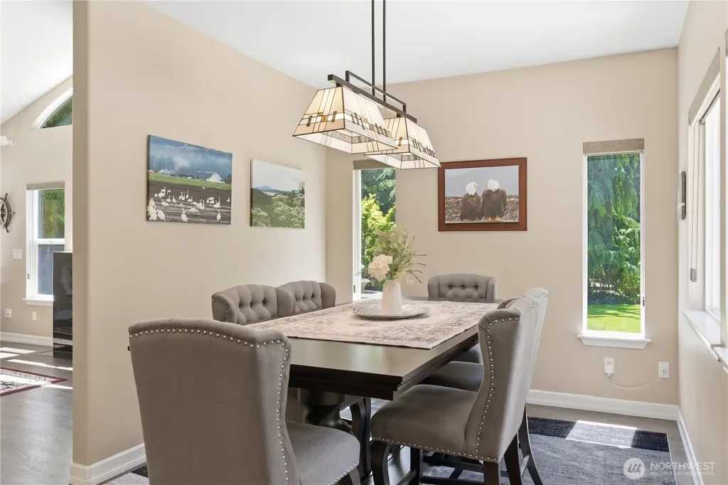 832 Jewil Drive Fox Island WA 98333