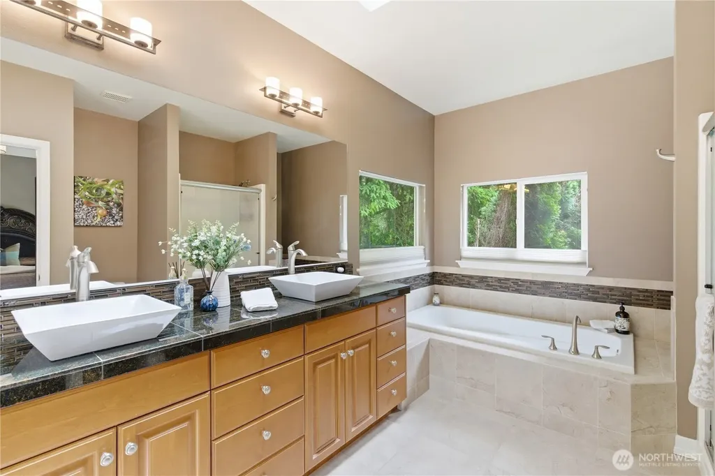 832 Jewil Drive Fox Island WA 98333