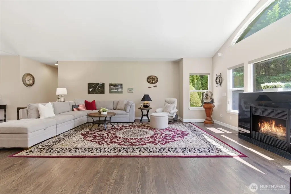 832 Jewil Drive Fox Island WA 98333