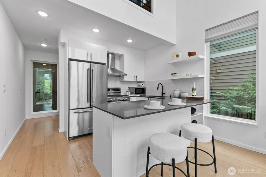 2612 E Yesler Way Seattle WA 98122